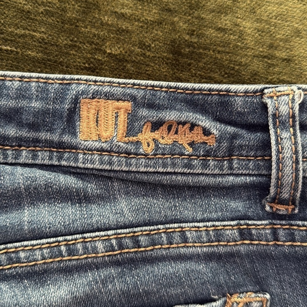 Kut From The Cloth size 10 Denim Stretch Shorts (F9) - Picture 8 of 8